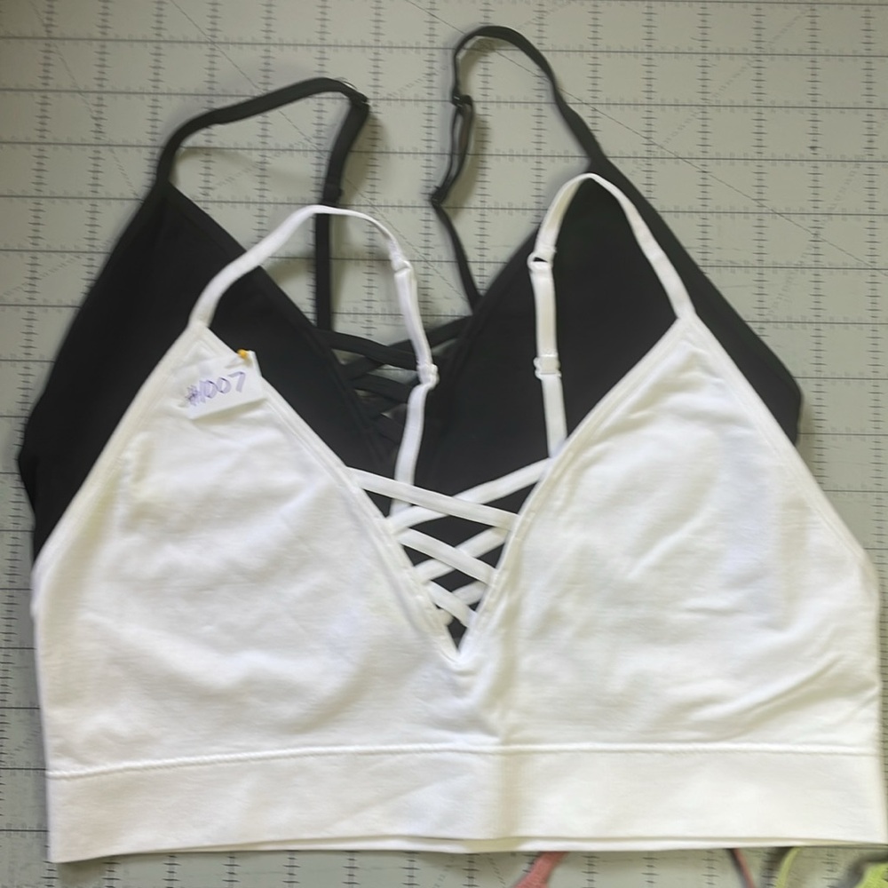 Sports Bra - Picture 6 of 6